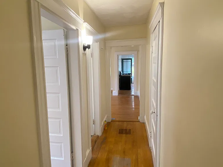 25 Fairfield St #6 — Photo 20