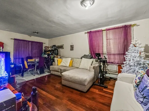 150-02 78th Road image 19 of 23