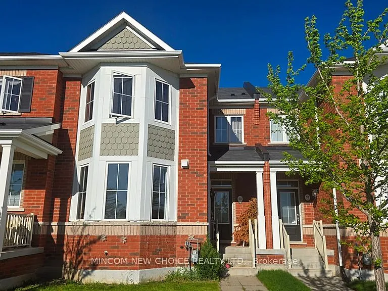 59 Lawrence Pilkington Ave — Photo 1