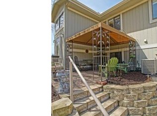 7148 N Brewster Pl UNIT D, Painesville, OH 44077