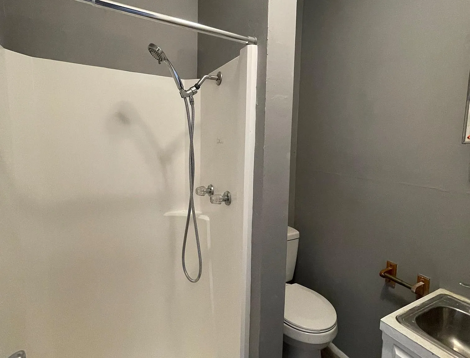 3 bed, 1239 sqft, $1,300 — Photo 4