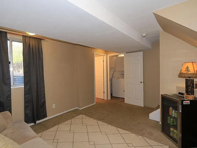 2859 E 118th Cir — Photo 20