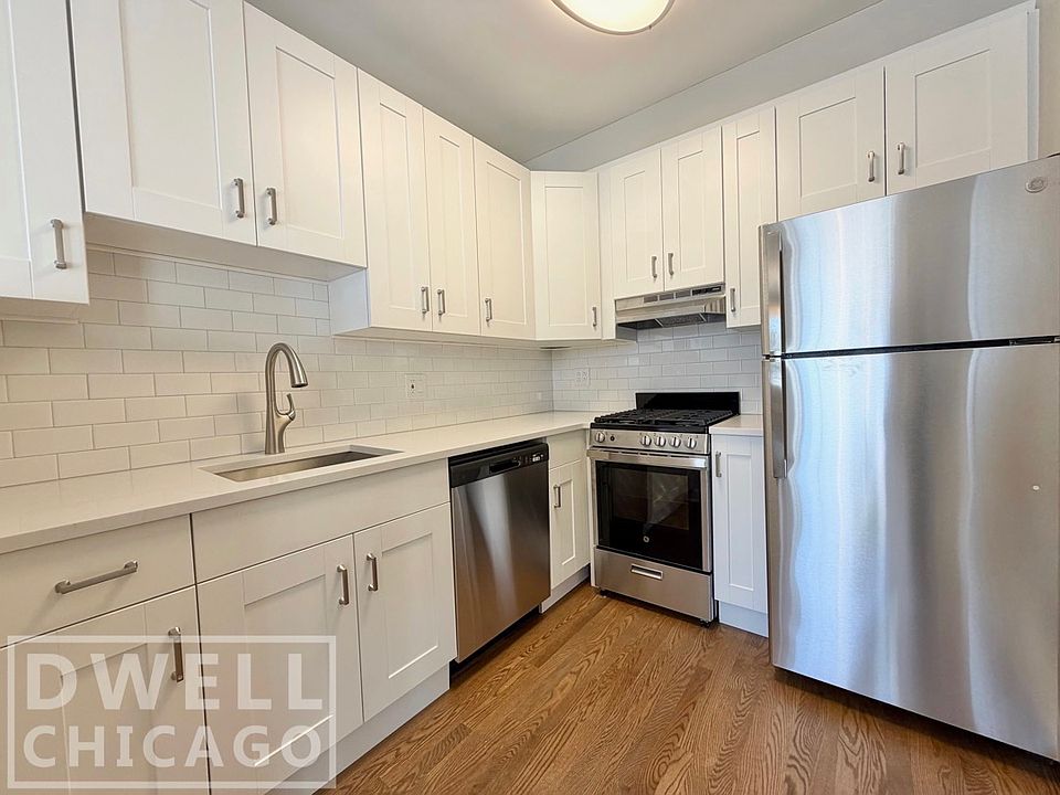 1st image of 1601 W Granville Ave #2A