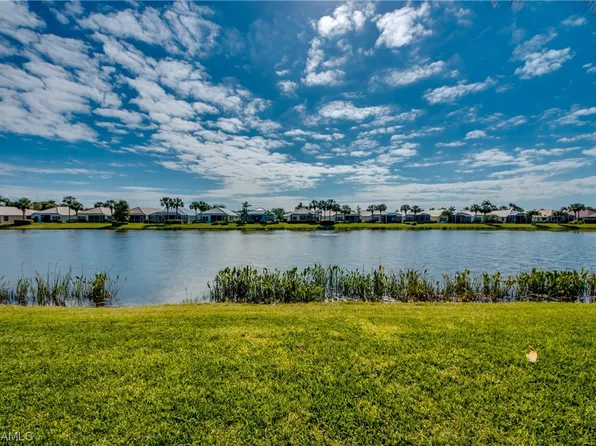 2464 Woodbourne Pl, Cape Coral, FL 33991