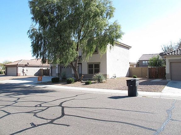 3rd image of 2093 E Hawken Way