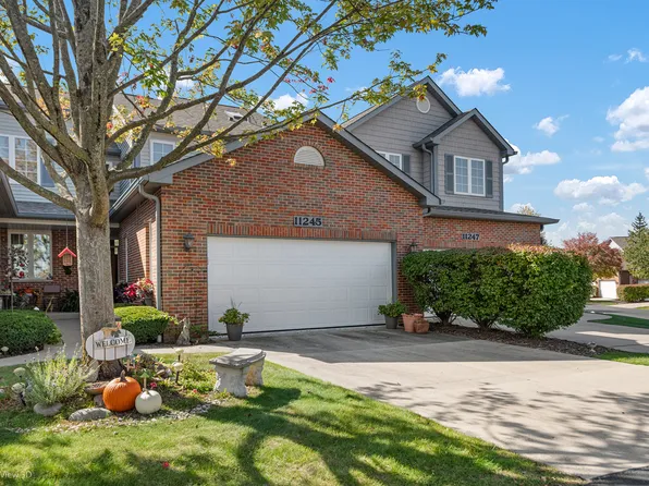 11245 Melrose Ct, Orland Park, IL 60467