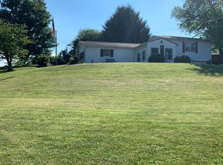 5896 Linnville Rd, Newark, OH 43056