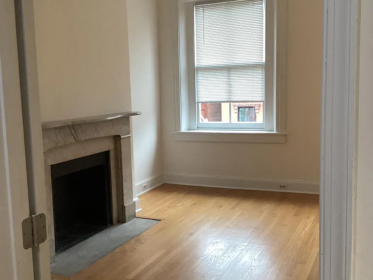 819 Park Ave #5 — Photo 8