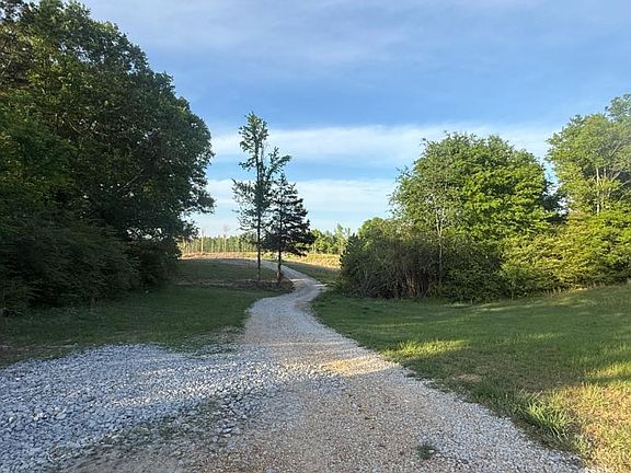 3rd image of 2555 Hopewell Keys Rd