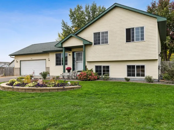 808 Griffing Park Rd, Buffalo, MN 55313