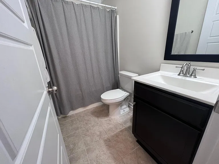 Downstairs full bath
