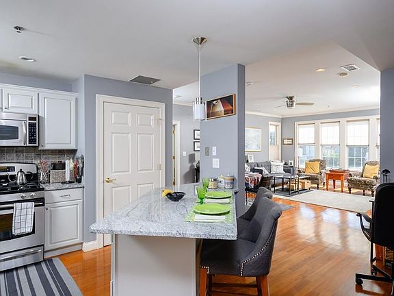 4th image of 106 Washington St Unit 34