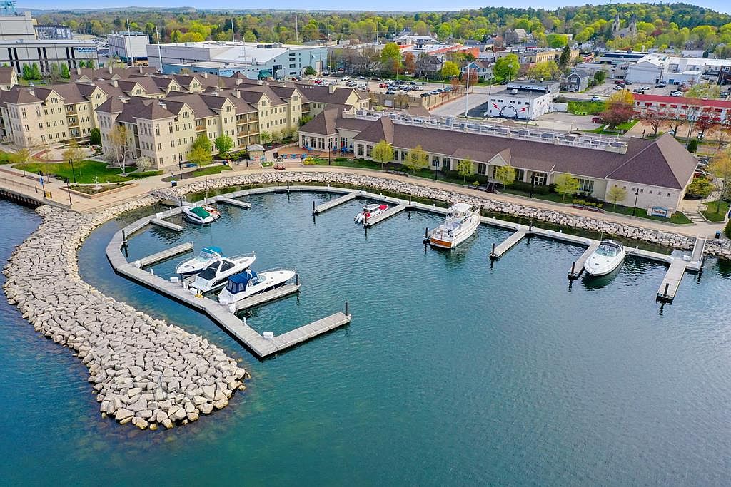 107 N 1st Ave, Sturgeon Bay, WI 54235 MLS 138997 Zillow