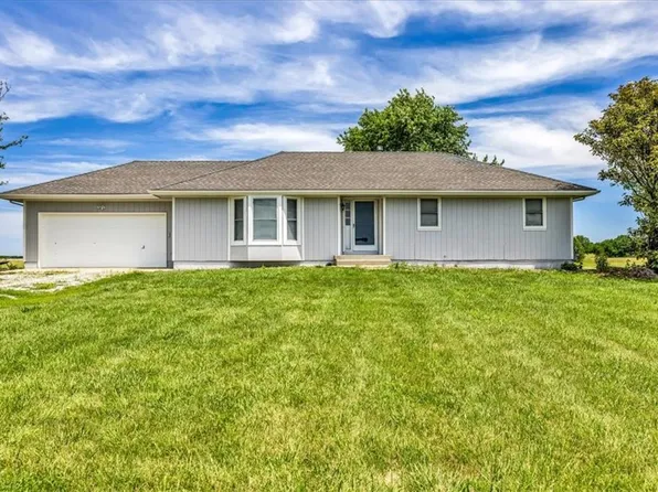 22200 E 291st St, Harrisonville, MO 64701