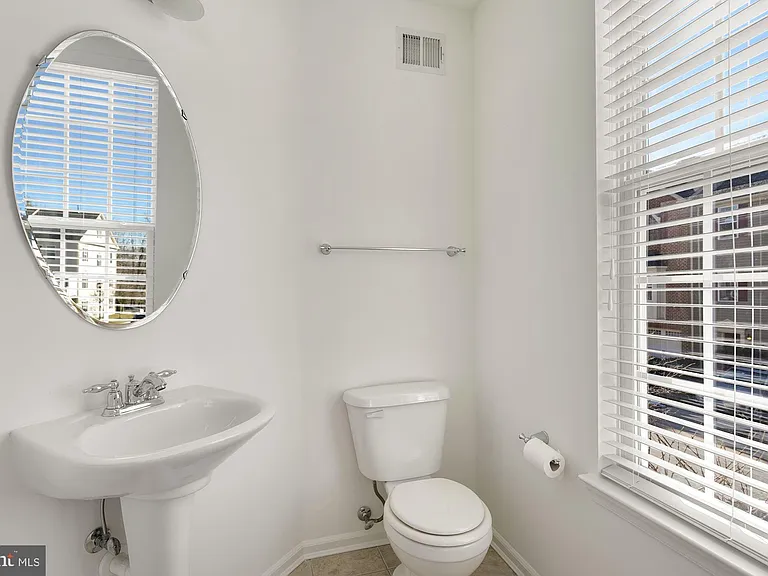 4801 Portsmouth Rd #17 — Photo 9