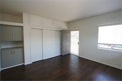 3rd image of 4486 Valeta St