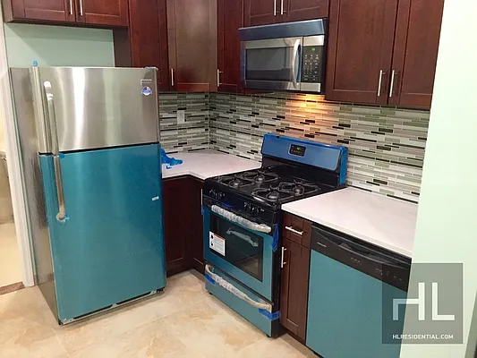 Rented by Highline Residential | media 15