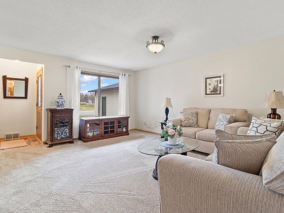 3rd image of 14316 Glenda Dr