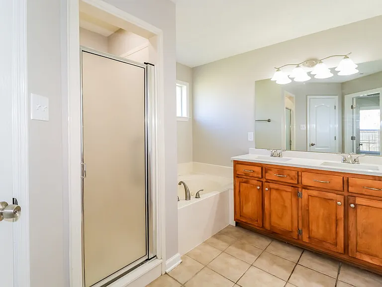 205 Cameron Dr — Photo 13