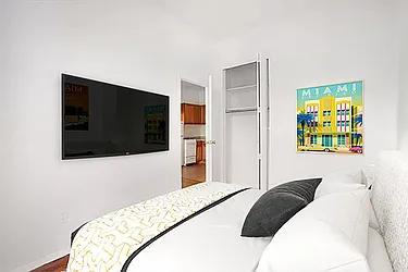 Rented by Waldstar Real Estate LLC