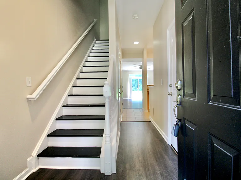 4261 Spyglass Hl — Photo 3