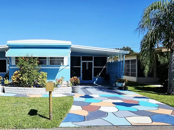 2580 Nursery Rd Lot 216, Clearwater, FL 33764