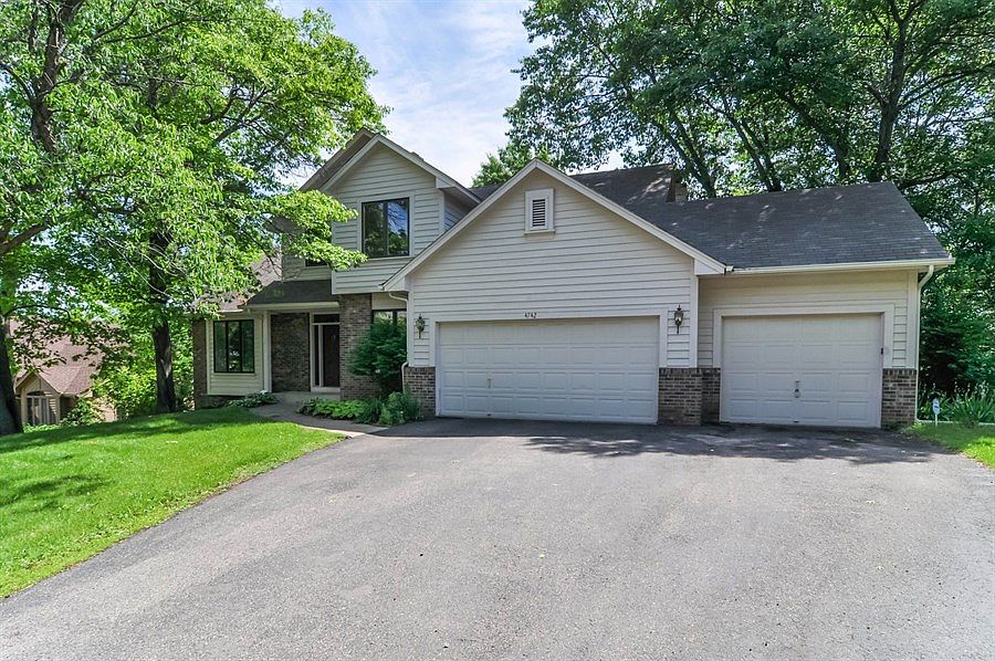 1st image of 4742 White Oak Ct