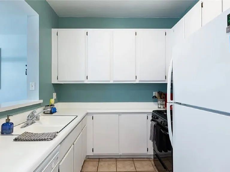 535 Magnolia Ave #101 — Photo 4