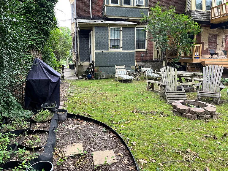 4605 Springfield Ave #1R — Photo 7
