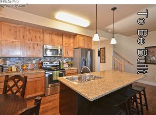 2017 Scarecrow Rd, Fort Collins, CO 80525