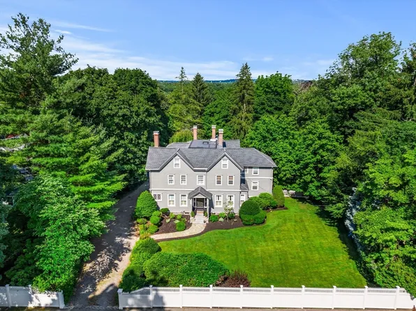 87 Randolph Ave, Milton, MA 02186