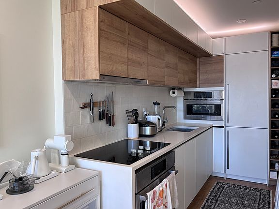 5th image of 701 Lafayette Ave #4-A