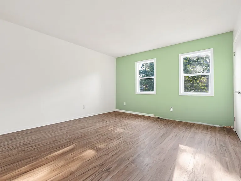 2509 Stadium Dr — Photo 8