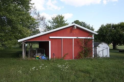 Nice Pole Barn