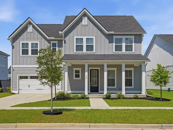 392 Parish Farms Dr, Summerville, SC 29486