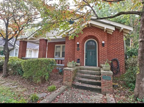 2209 Wallace St, Columbia, SC 29201
