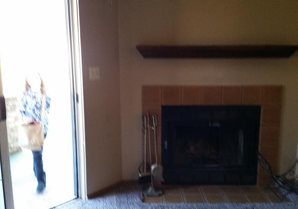 WBFP and patio off living room