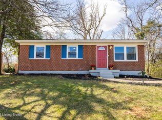 9410 Plumwood Rd, Louisville, KY 40291