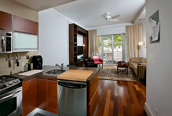 Sold by The InHouse Group | media 13