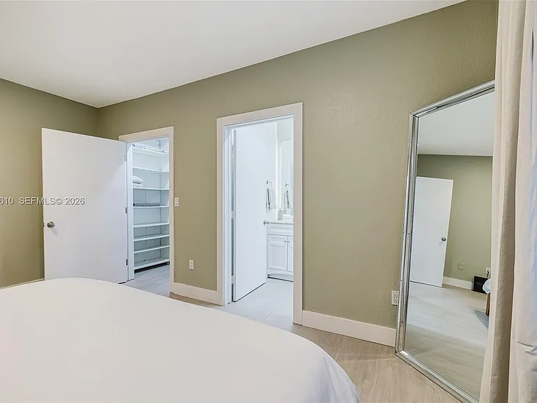 1018 Meridian Ave #2 — Photo 23
