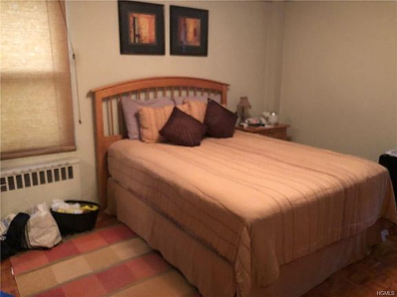 3rd image of 161 Pearsall Dr APT 1G
