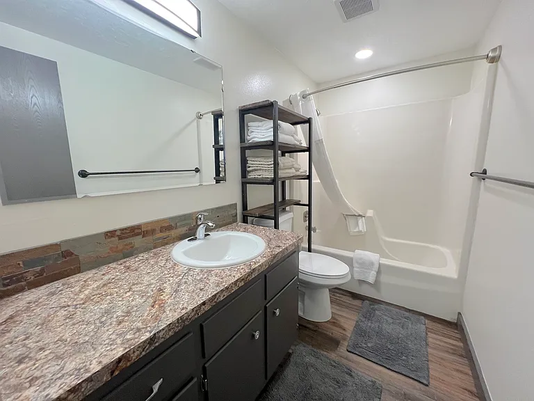 Portage Village Apartments — Photo 18
