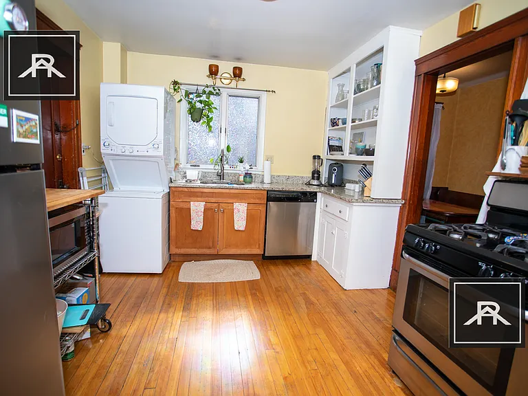 15 Stetson St #1 — Photo 12