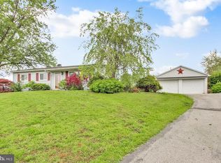 684 Zion Church Rd, Hamburg, PA 19526
