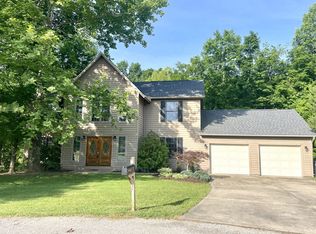 7865 Stone Castle Rd, Athens, OH 45701