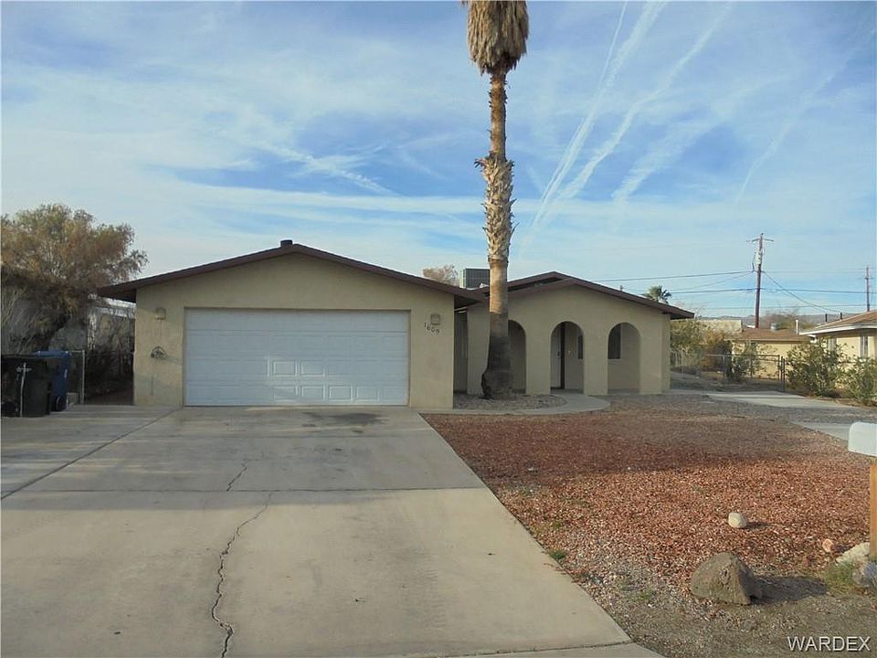 1st image of 1609 Villa Ln