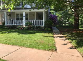 16 Windy Meadow Ct, Randallstown, MD 21133