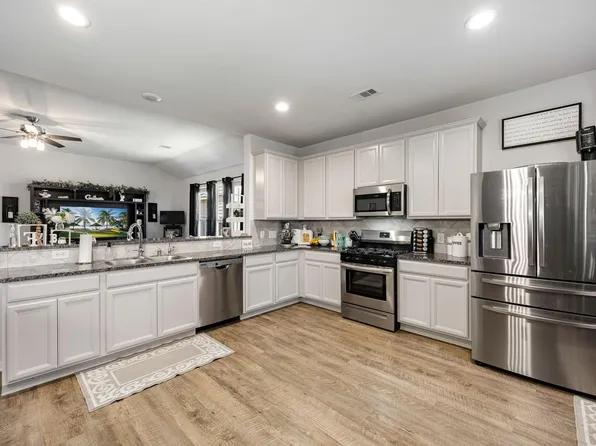 20126 Wade Hampton Dr, Cleveland, TX 77327