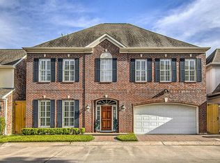 8414 N Hilshire Park Dr, Houston, TX 77055