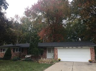 25533 Santose Cir, Harrison Township, MI 48045